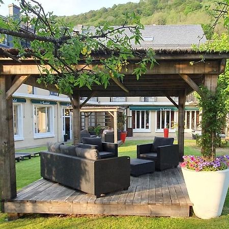 Le Castelet Hotell Le Mont-Dore Exteriör bild