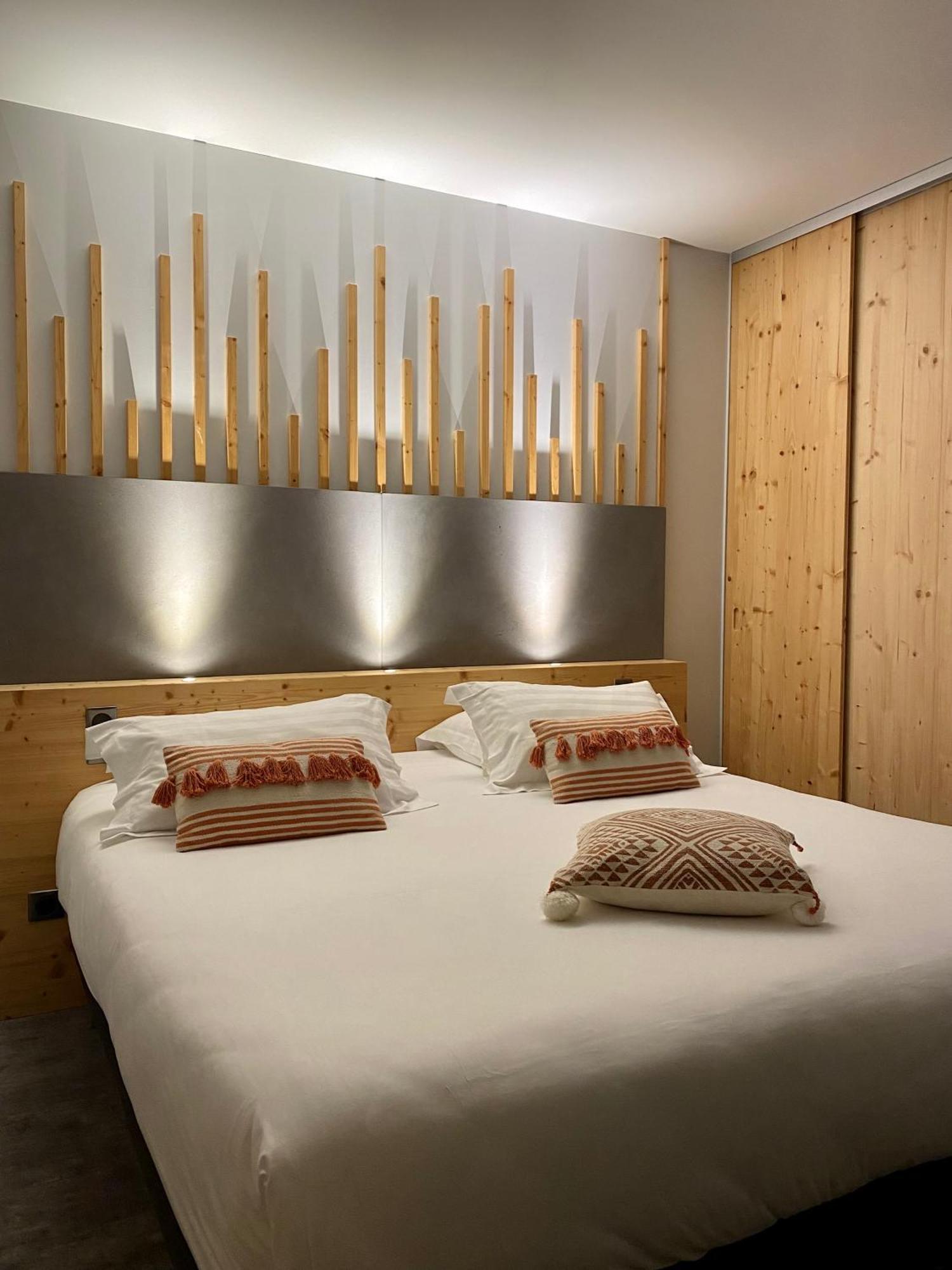 Le Castelet Hotell Le Mont-Dore Exteriör bild