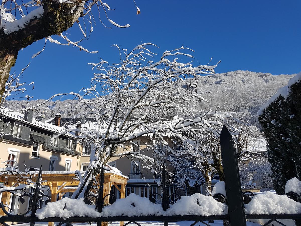 Le Castelet Hotell Le Mont-Dore Exteriör bild